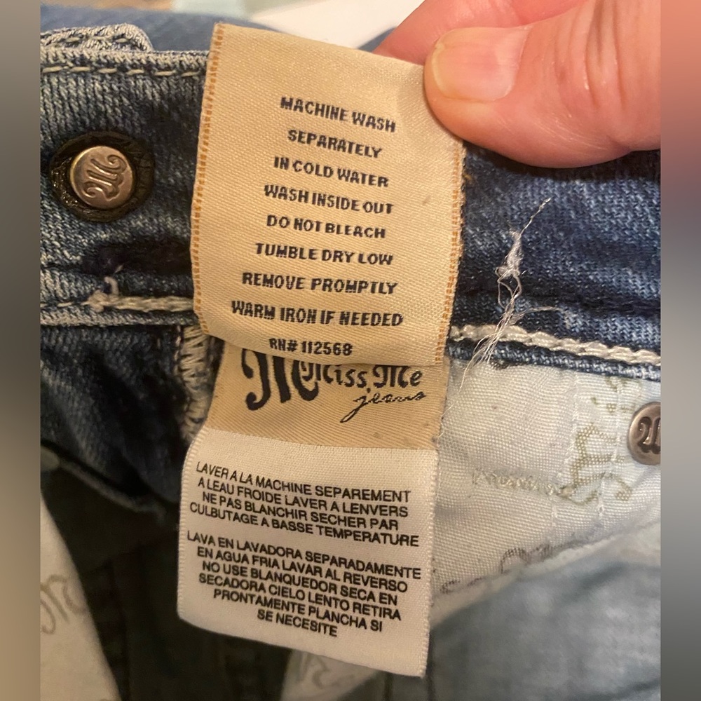 Miss Me	Low-Rise Distressed 5 Pocket Boot Cut Jeans - Picture 10 of 10